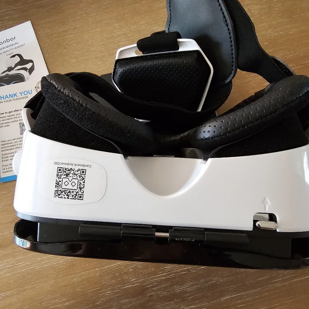 Canbor virtual reality headset